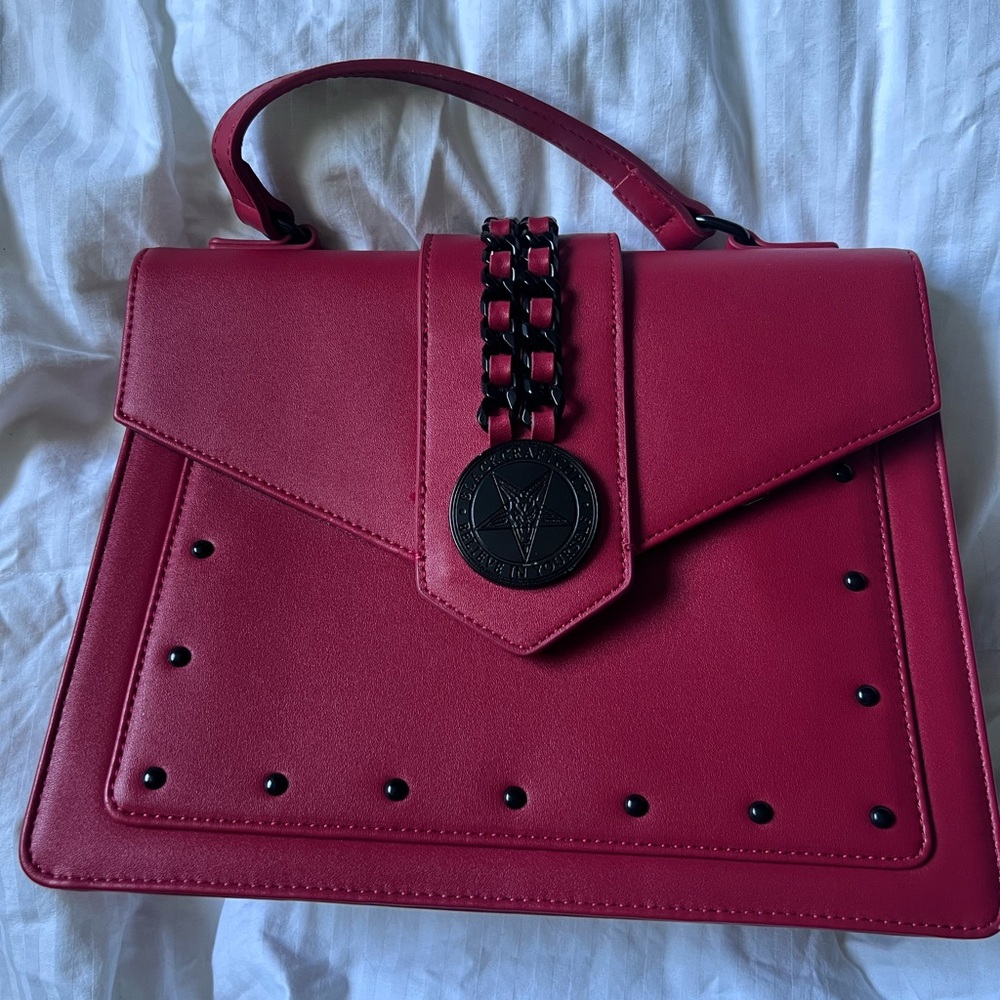 Chic Red Satchel with Chain Detail